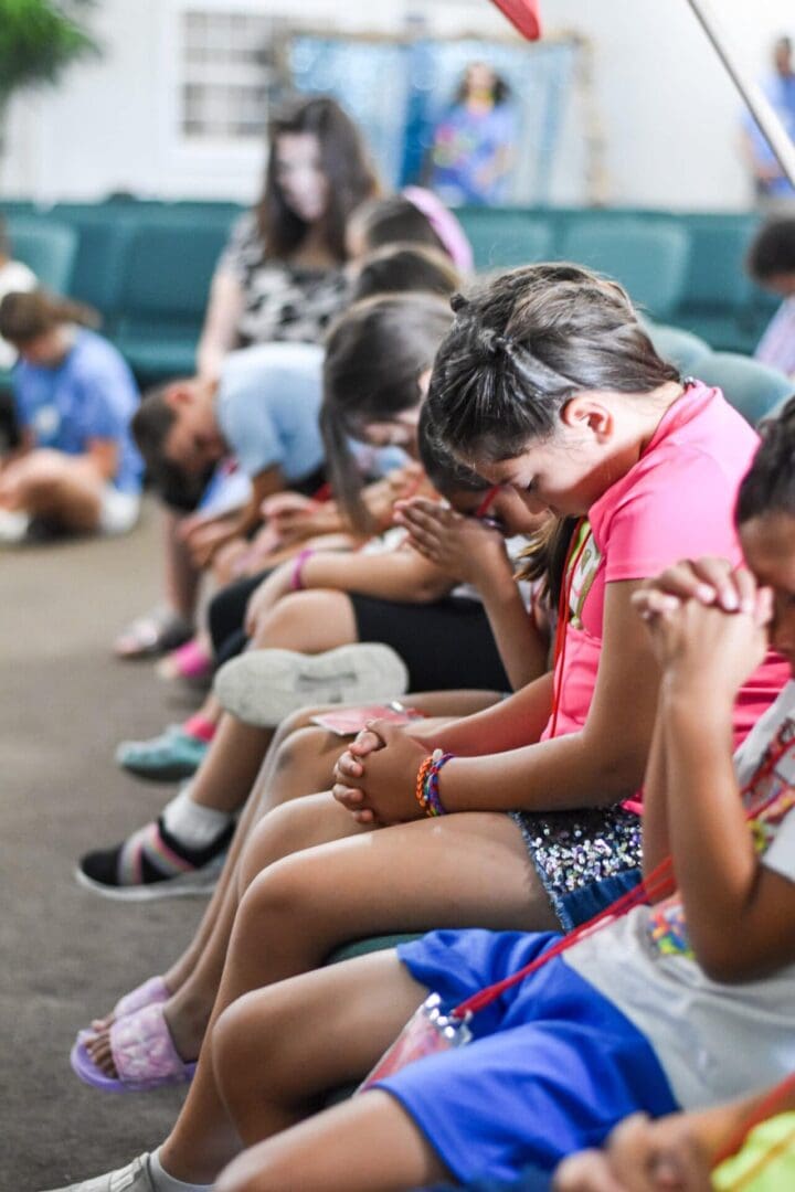Kids Praying